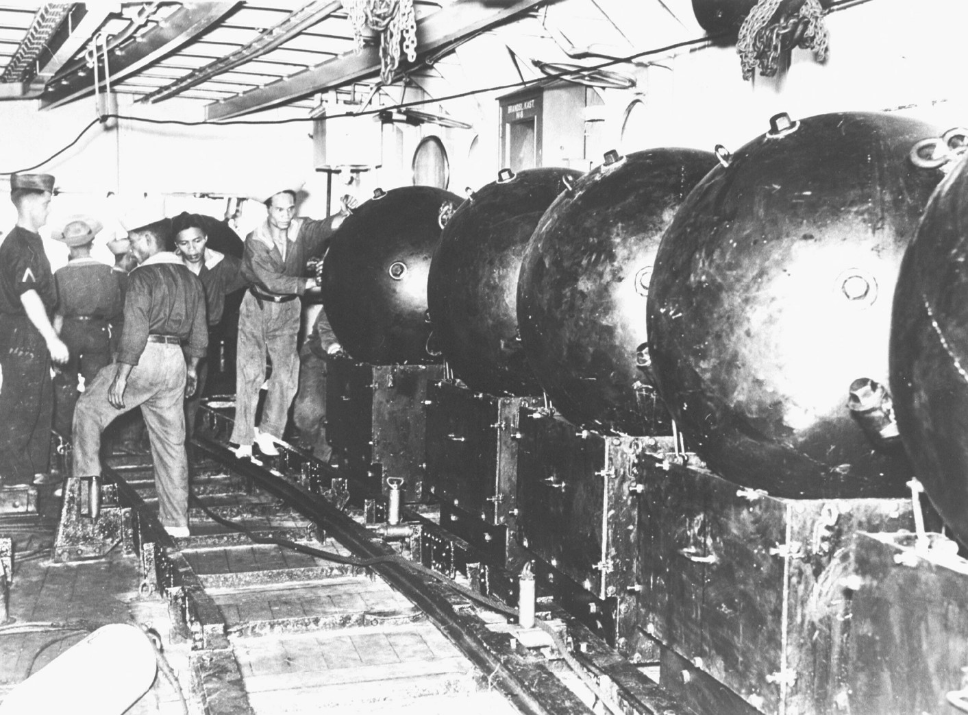 Fig 4 attending to mines on minelayer