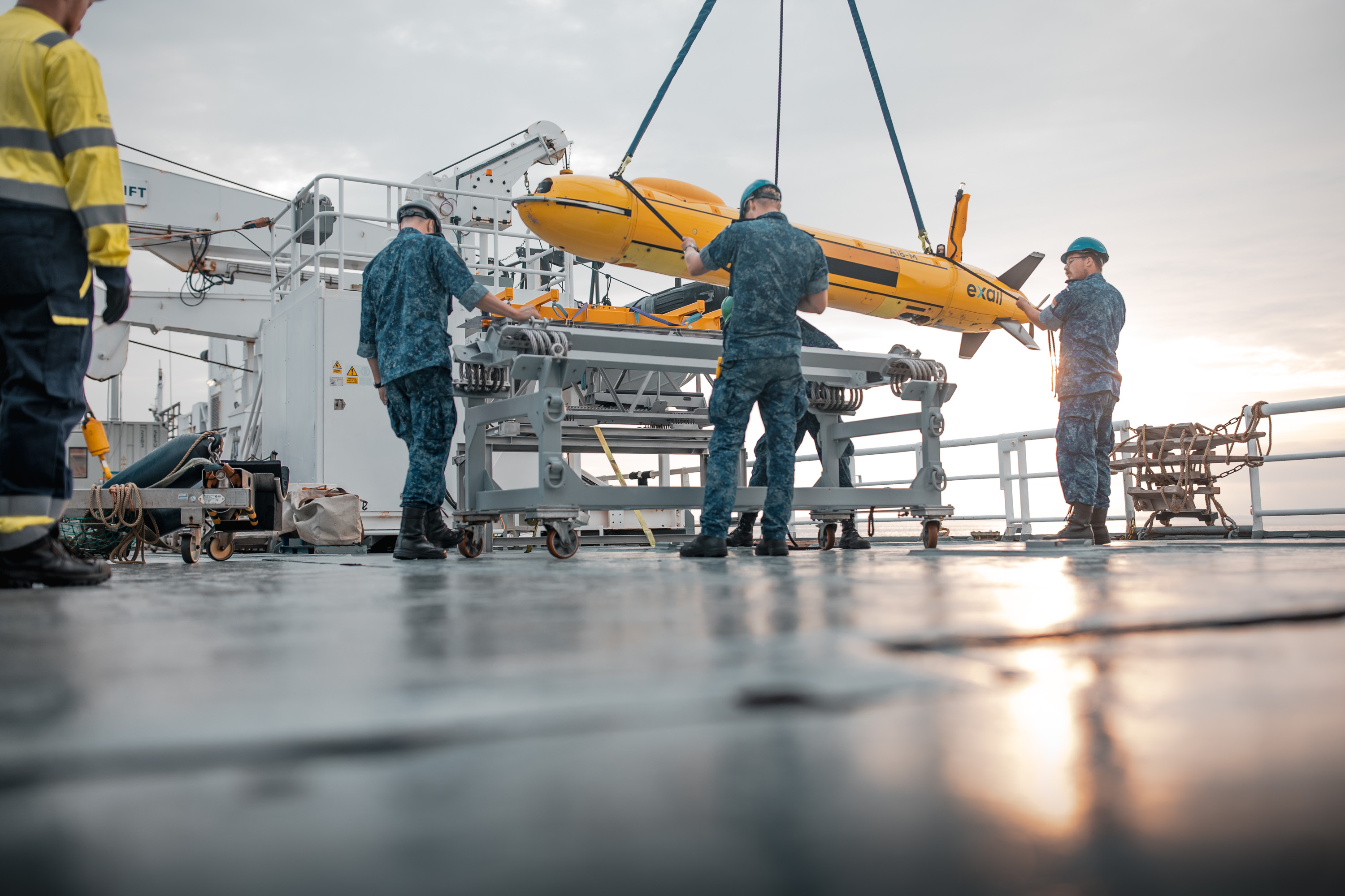 Lissabon, September 2024.Op de N-Sea GeoSea beoefent de koninklijke marine nieuwe onderwaterdrones. Op Zr Ms Johan de Witt beoefent men nieuwe en bestaande vliegende drones in het kader van oefening REPMUS